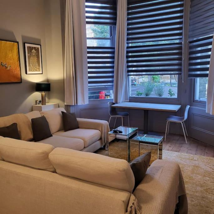 5 Luxury Spacious Loft - Prime Location - Comfortable Bed & Sofa Brighton Екстериор снимка