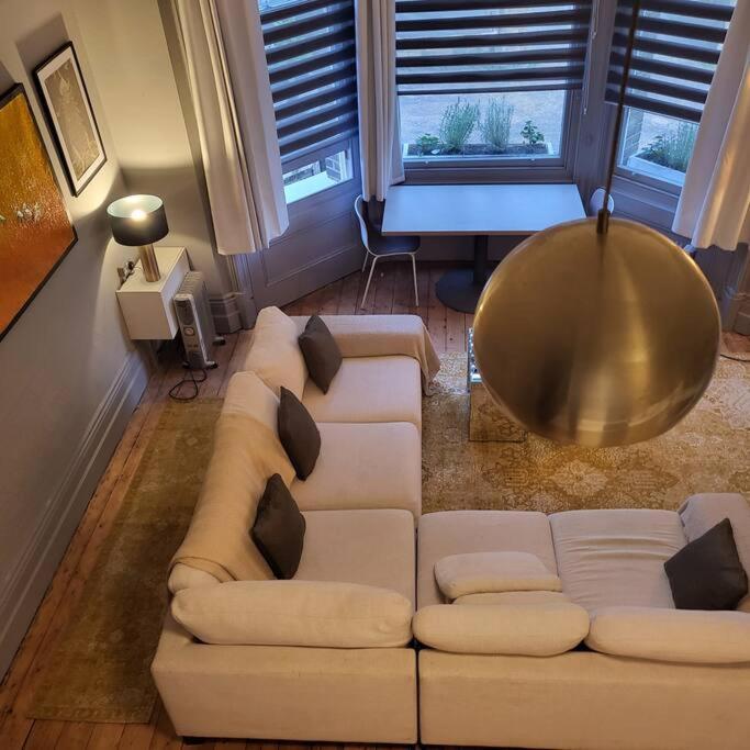 5 Luxury Spacious Loft - Prime Location - Comfortable Bed & Sofa Brighton Екстериор снимка
